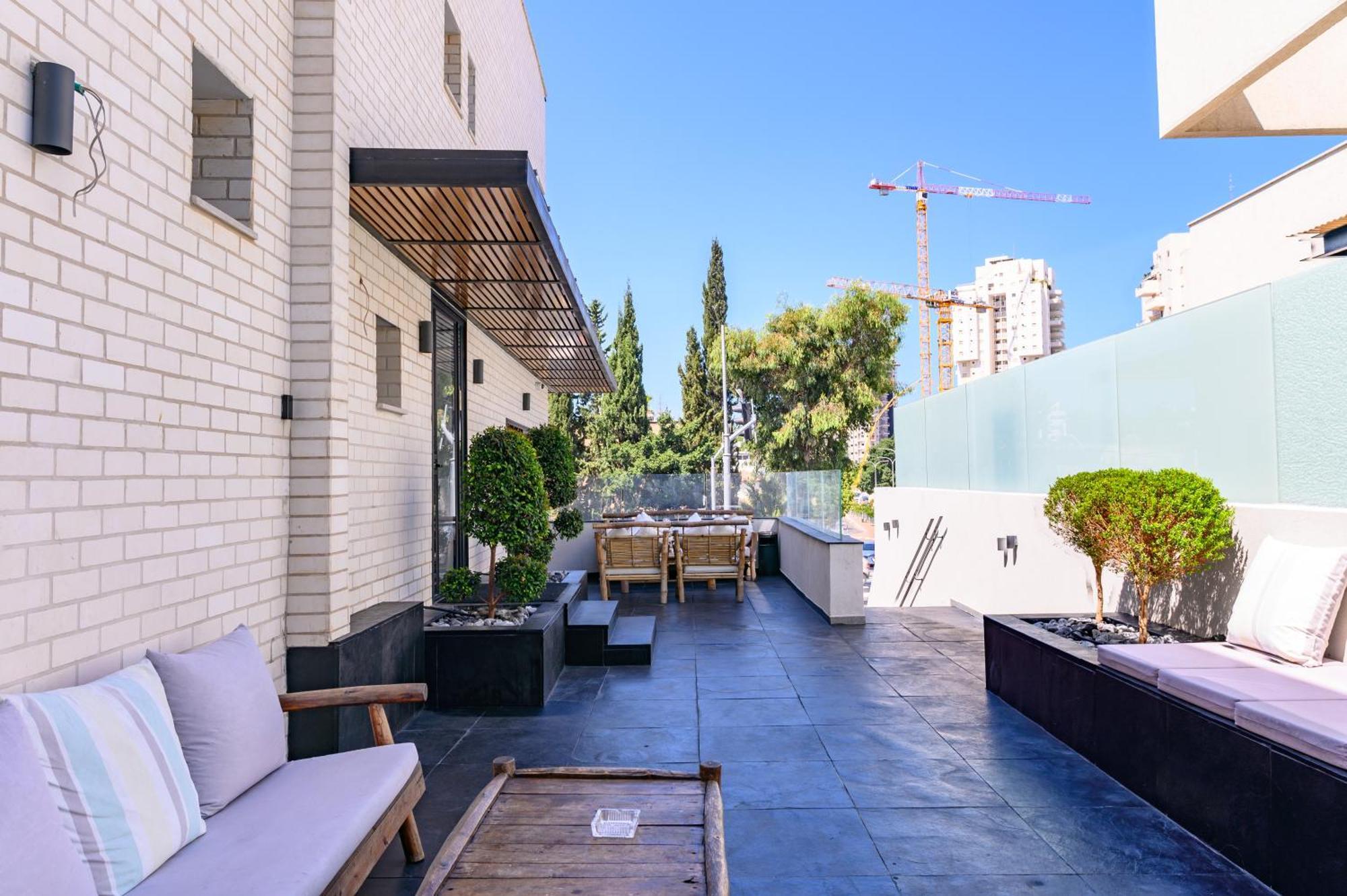 Rokah Luxury Villa At Ramat Hahayal Tel Aviv-Jaffa Exterior foto